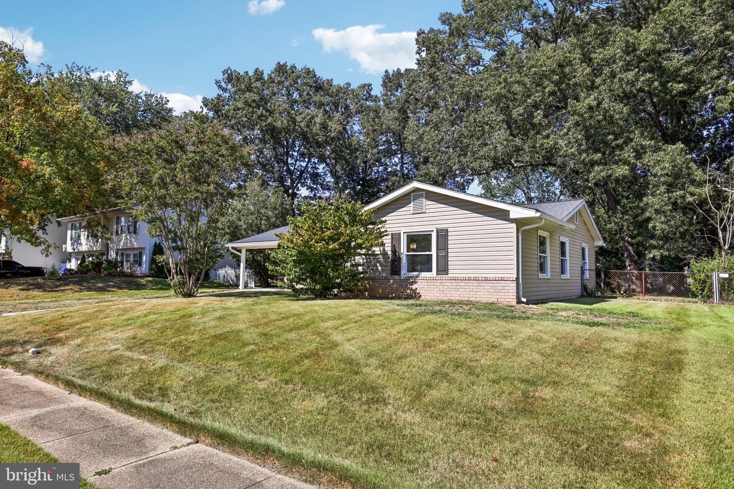 531 Garner Avenue photo 5