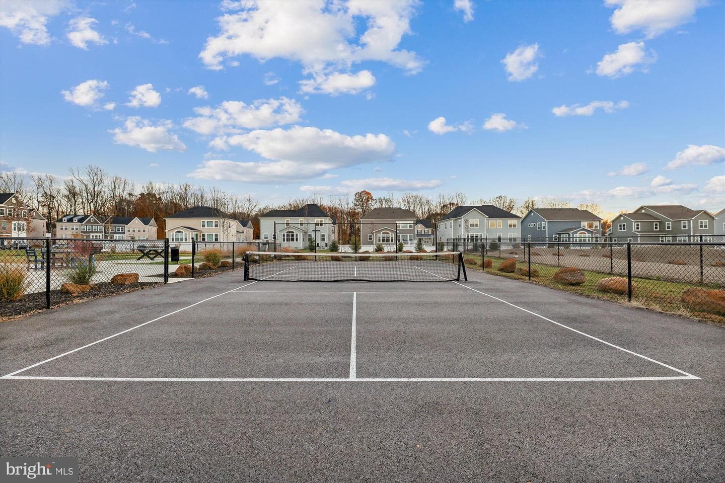 6878 Barrowfield Pl photo 9