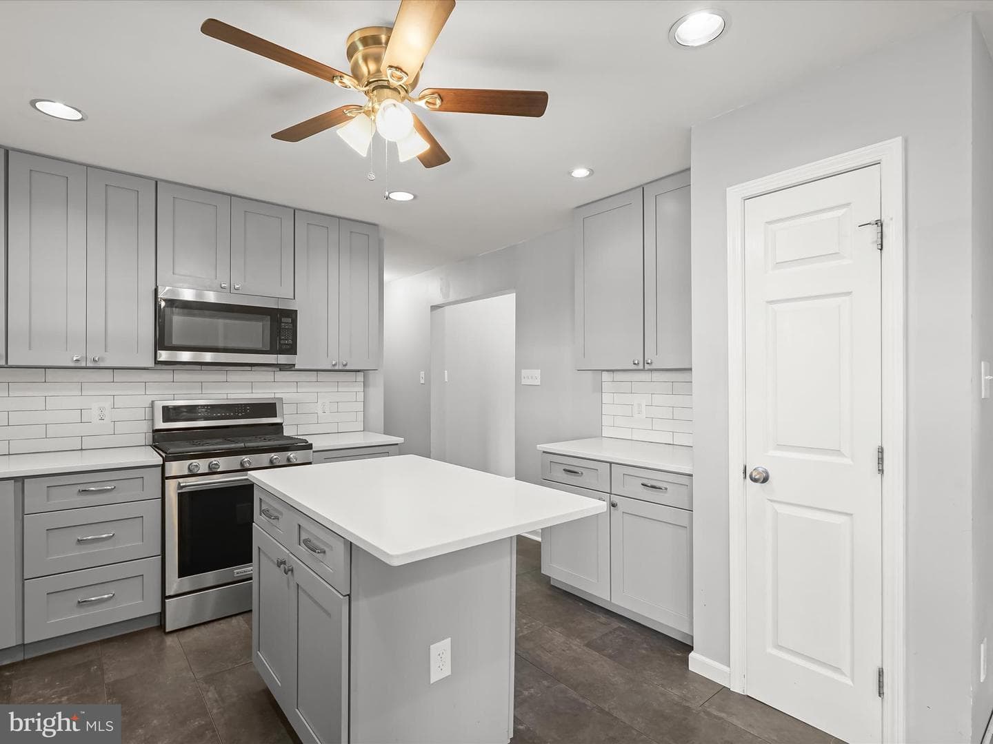 16195 Wilkerson Place photo 21