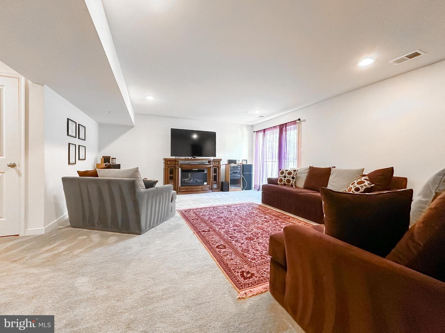9863 Mannheim Ln photo 31