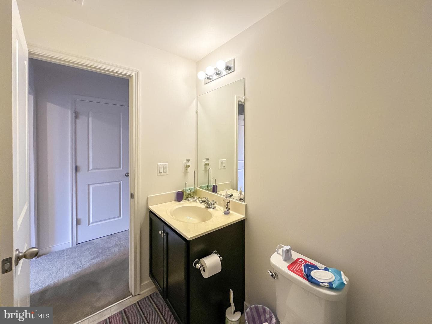 9863 Mannheim Ln photo 34