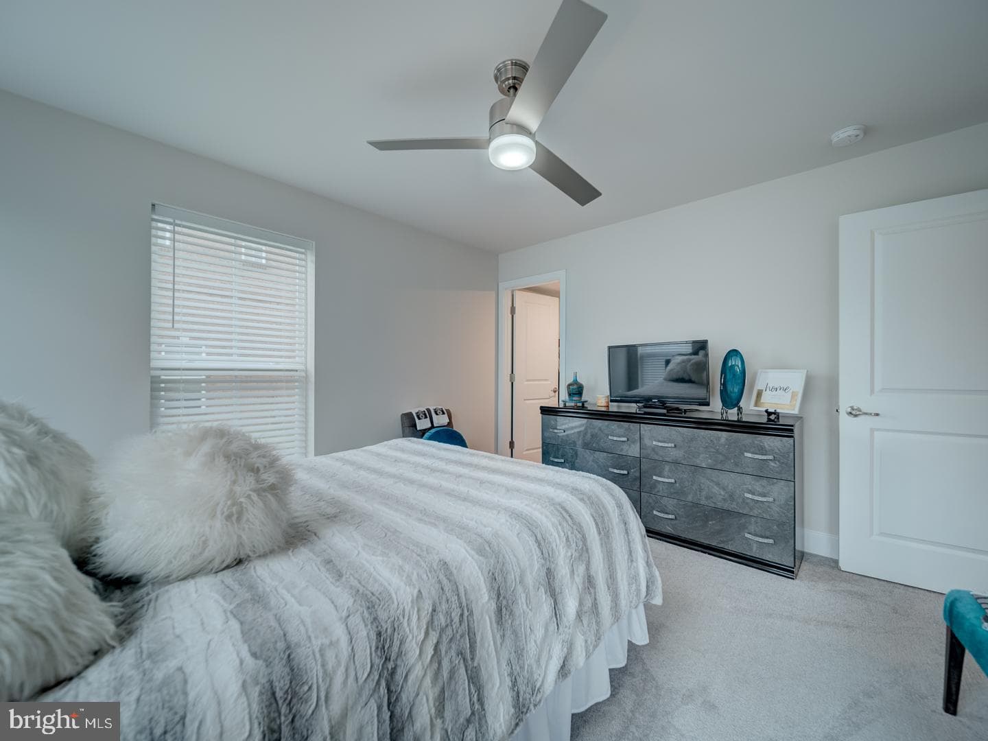 11426 Saint Luke Drive photo 6
