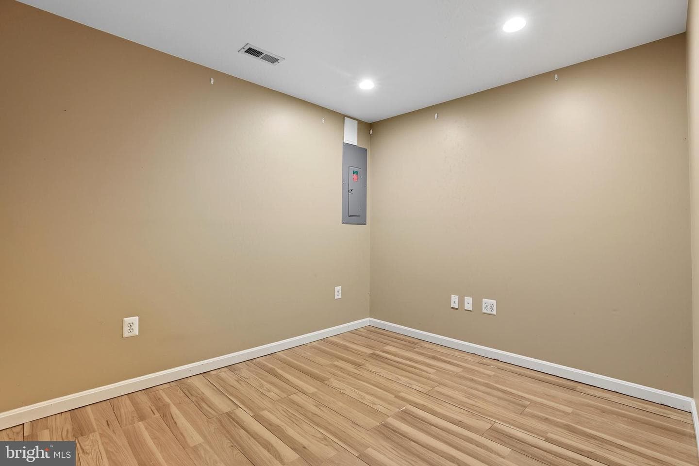 9621 Lexington Place photo 30