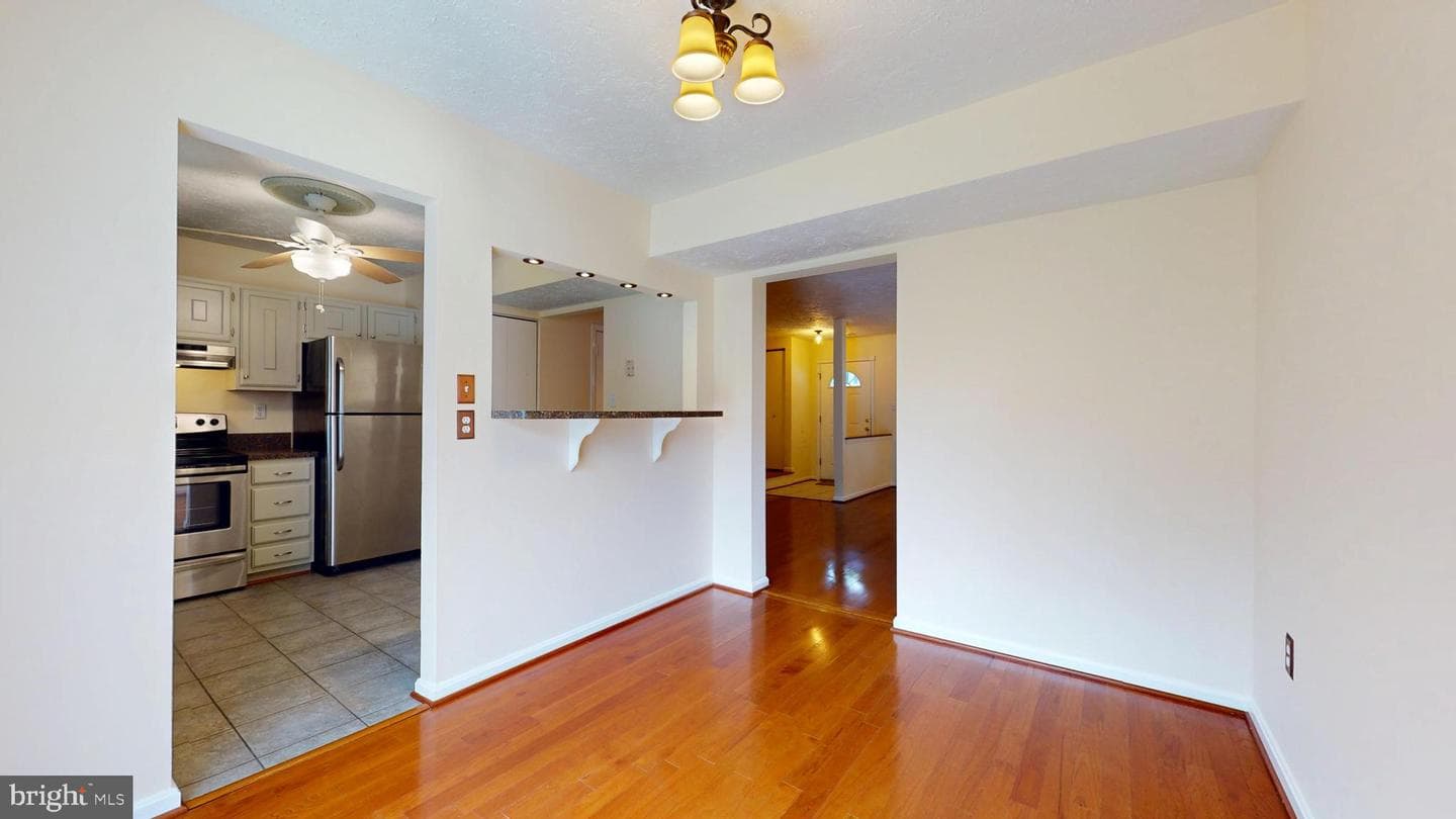 21 Meadowside Court photo 15