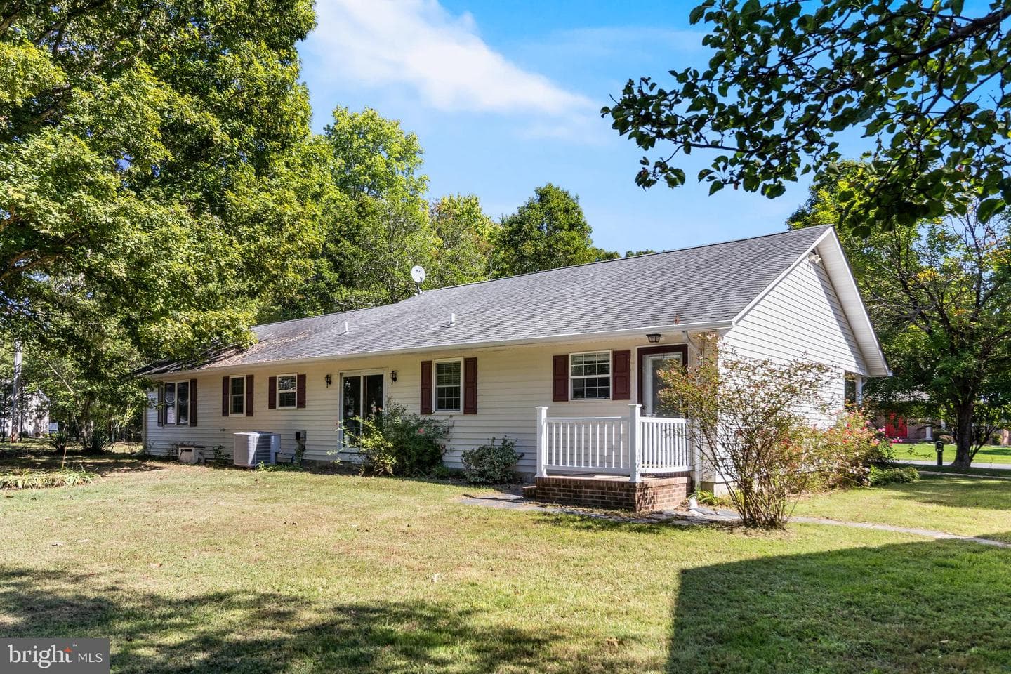 7575 Dolly Drive photo 32