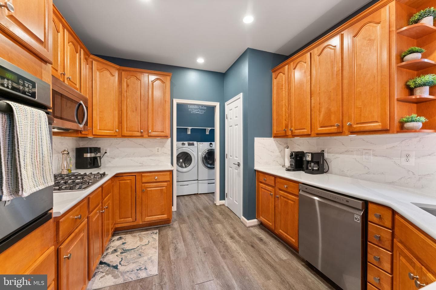 6350 Hard Bargain Cir photo 14