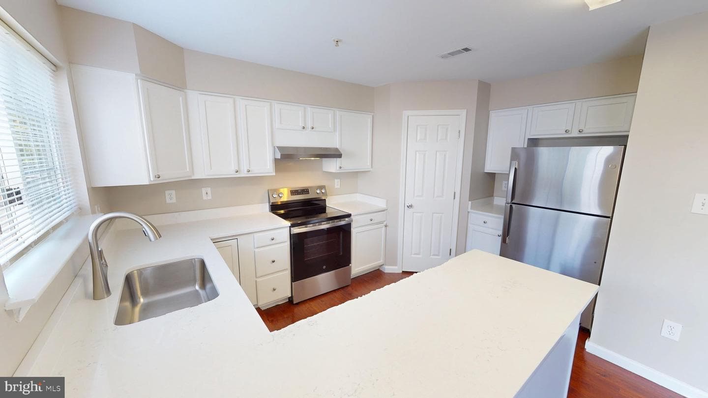 2925 Cassidy Place photo 25