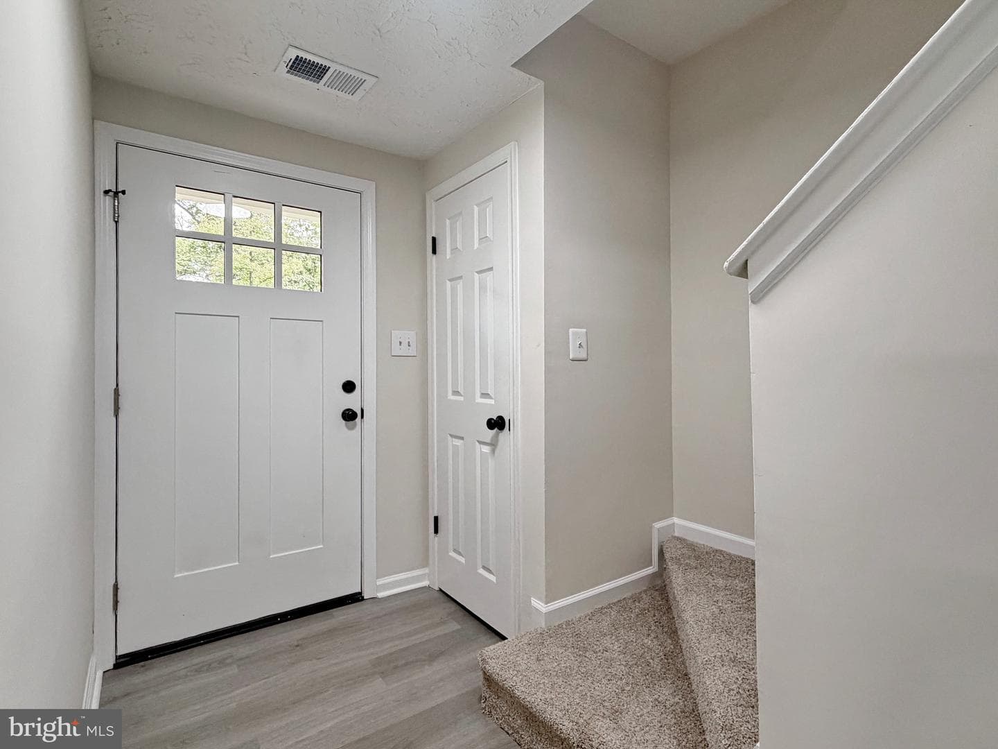 1610 Pin Oak Drive photo 9