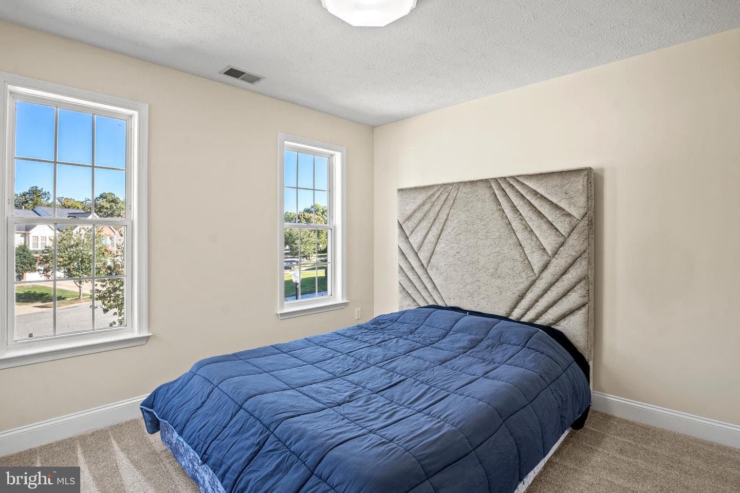 8201 Bishopsgate Lane photo 26