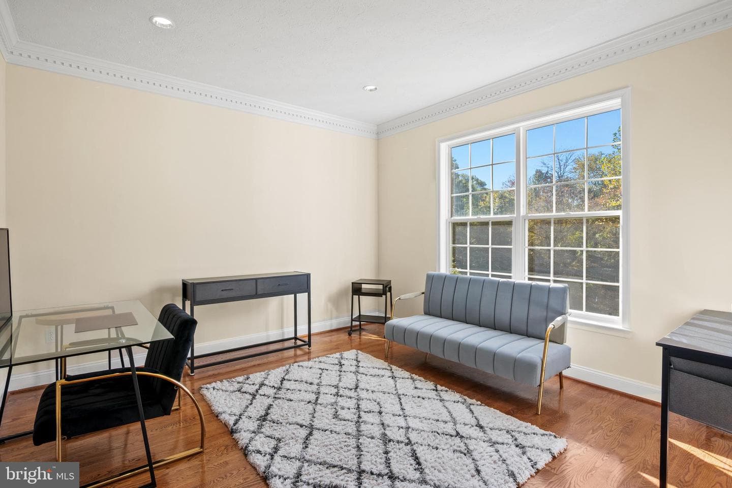 8201 Bishopsgate Lane photo 9
