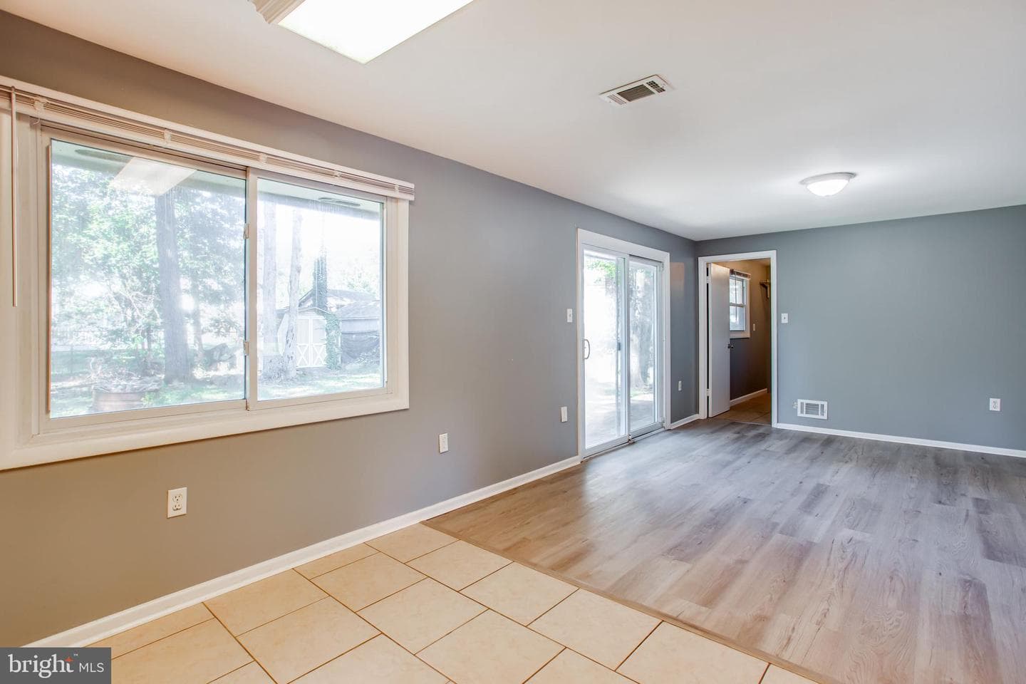 2914 Sandwich Drive photo 19