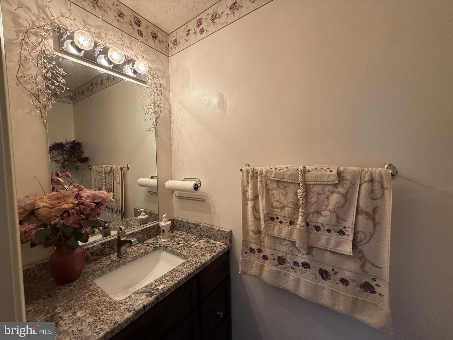 5829 Monmouth Court photo 18