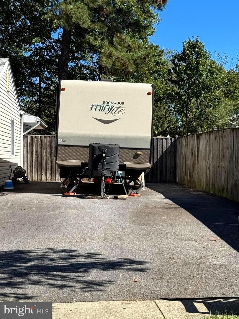 1325 Harwich Drive photo 36