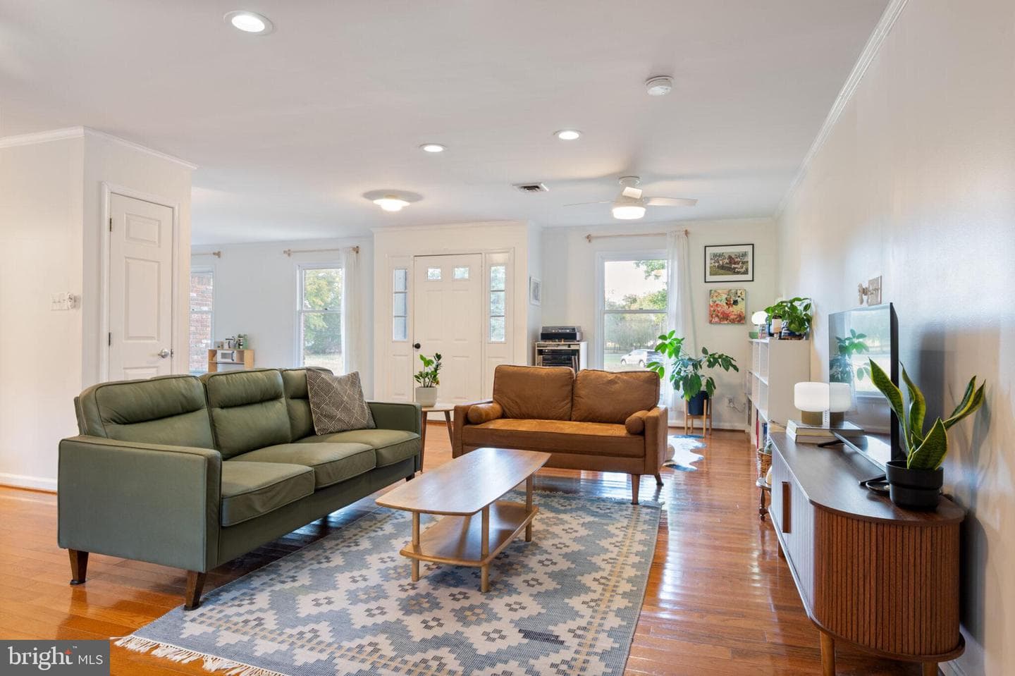 5915 River Road photo 10