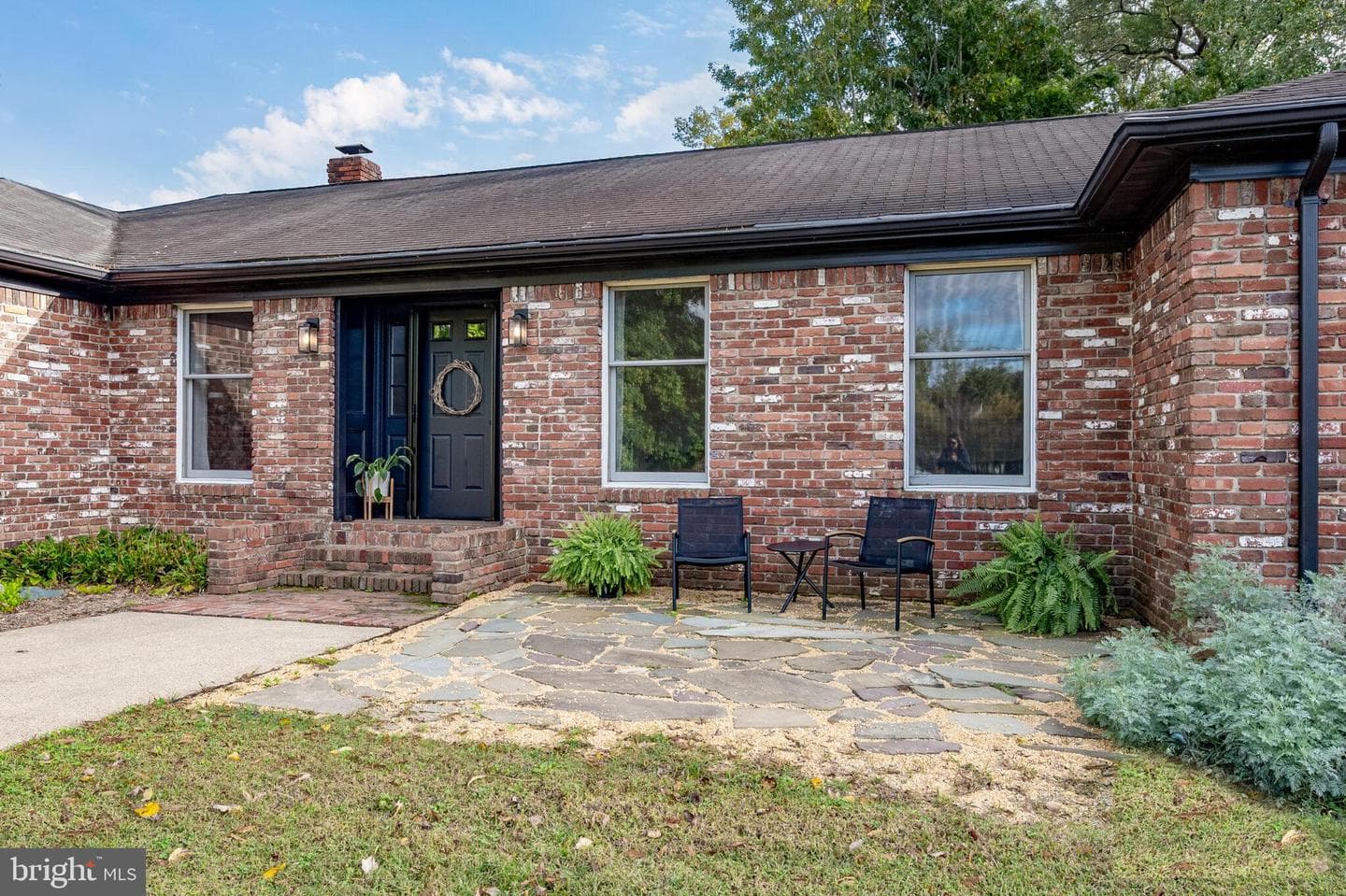5915 River Road photo 6