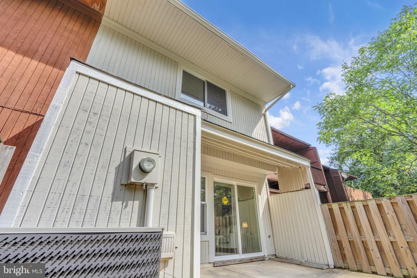 13 King James Place photo 24