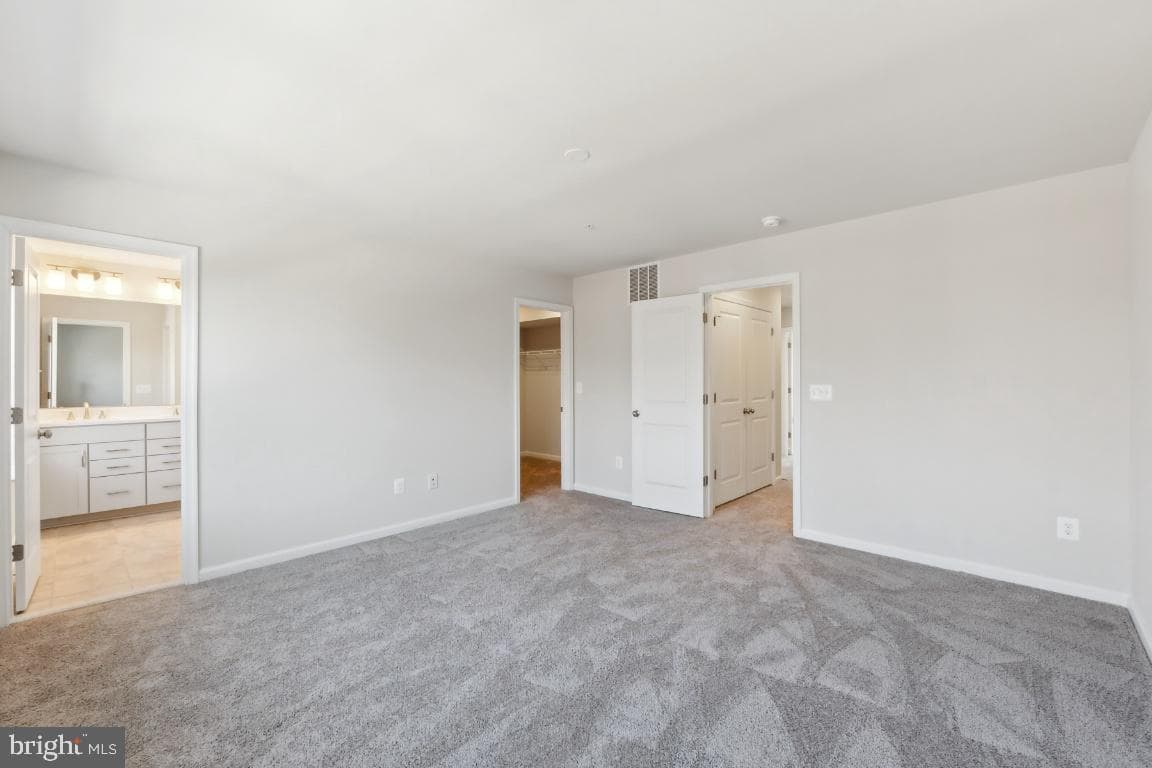 9612 Killenney Place photo 14