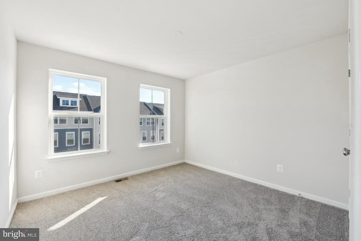 9612 Killenney Place photo 17