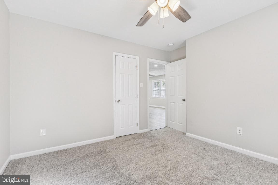 12816 Thompson Drive photo 18