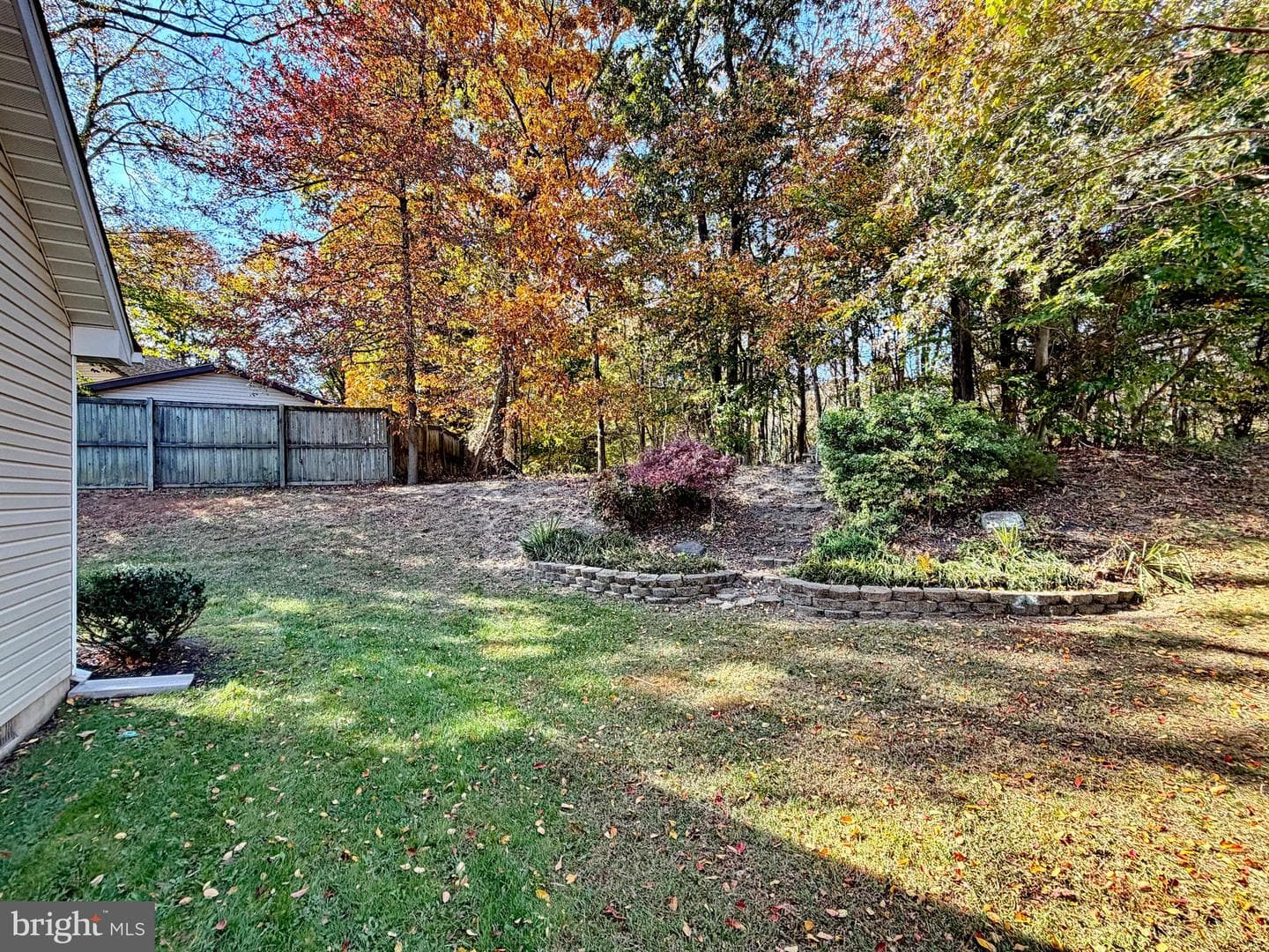 98 Oriole Lane photo 3