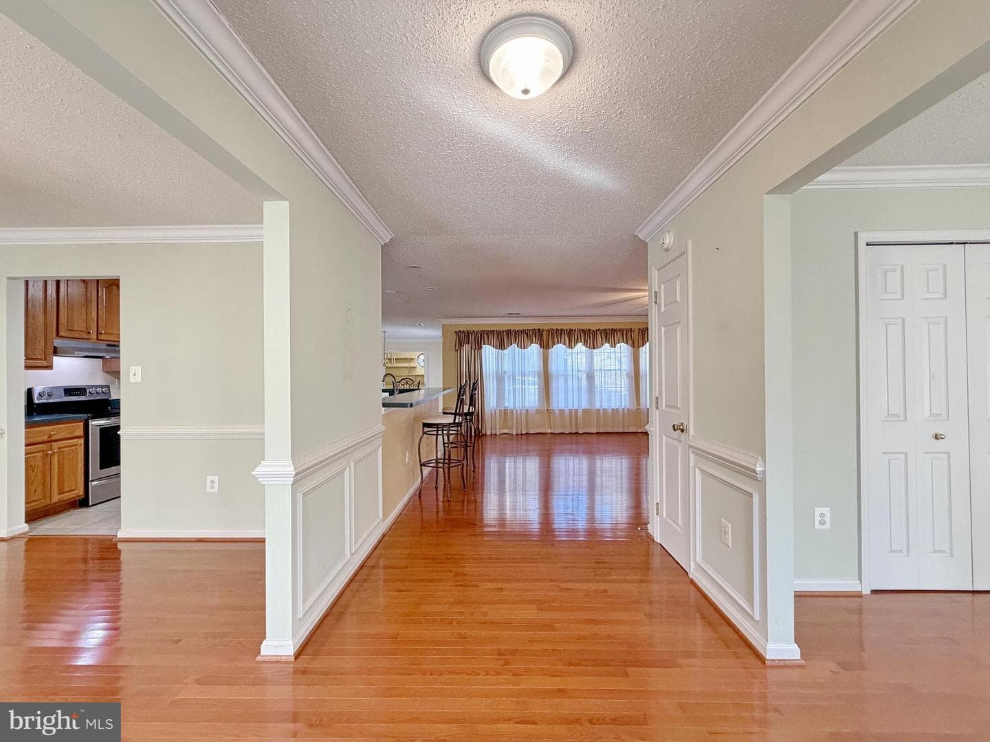 98 Oriole Lane photo 6