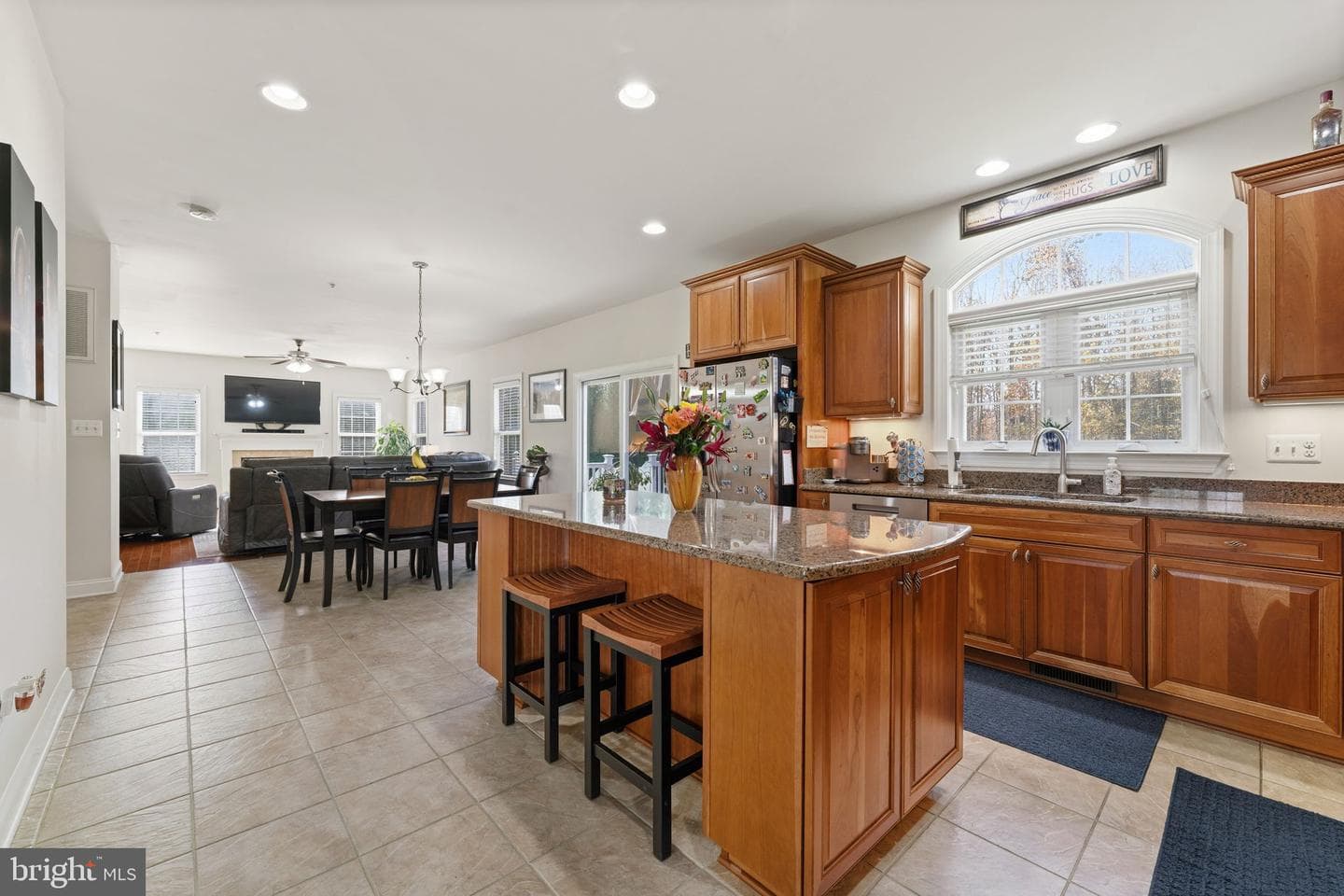 4505 Coachmans Path Court photo 18