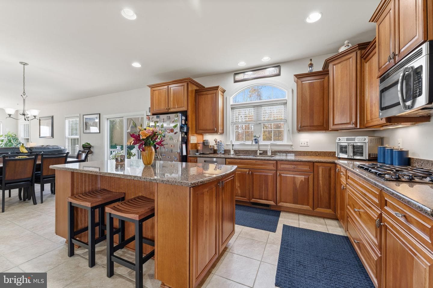 4505 Coachmans Path Court photo 19