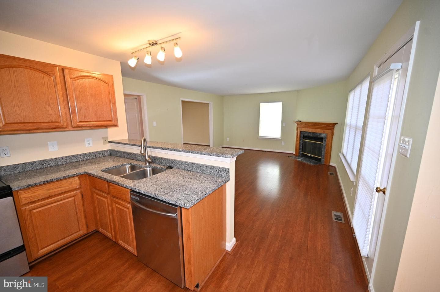 2800 Harrison Court photo 34