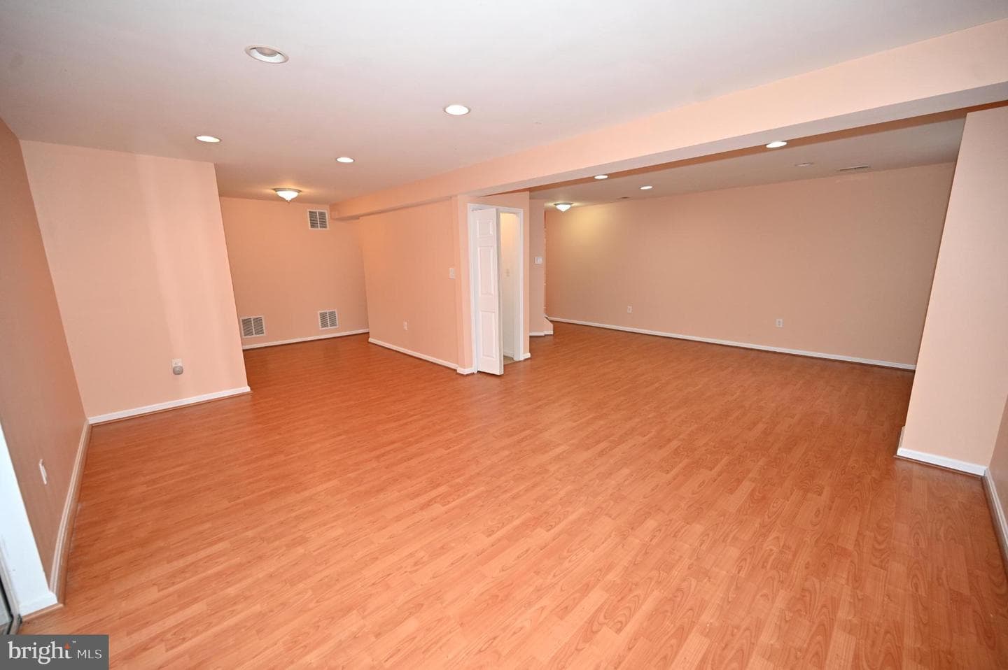 2800 Harrison Court photo 60