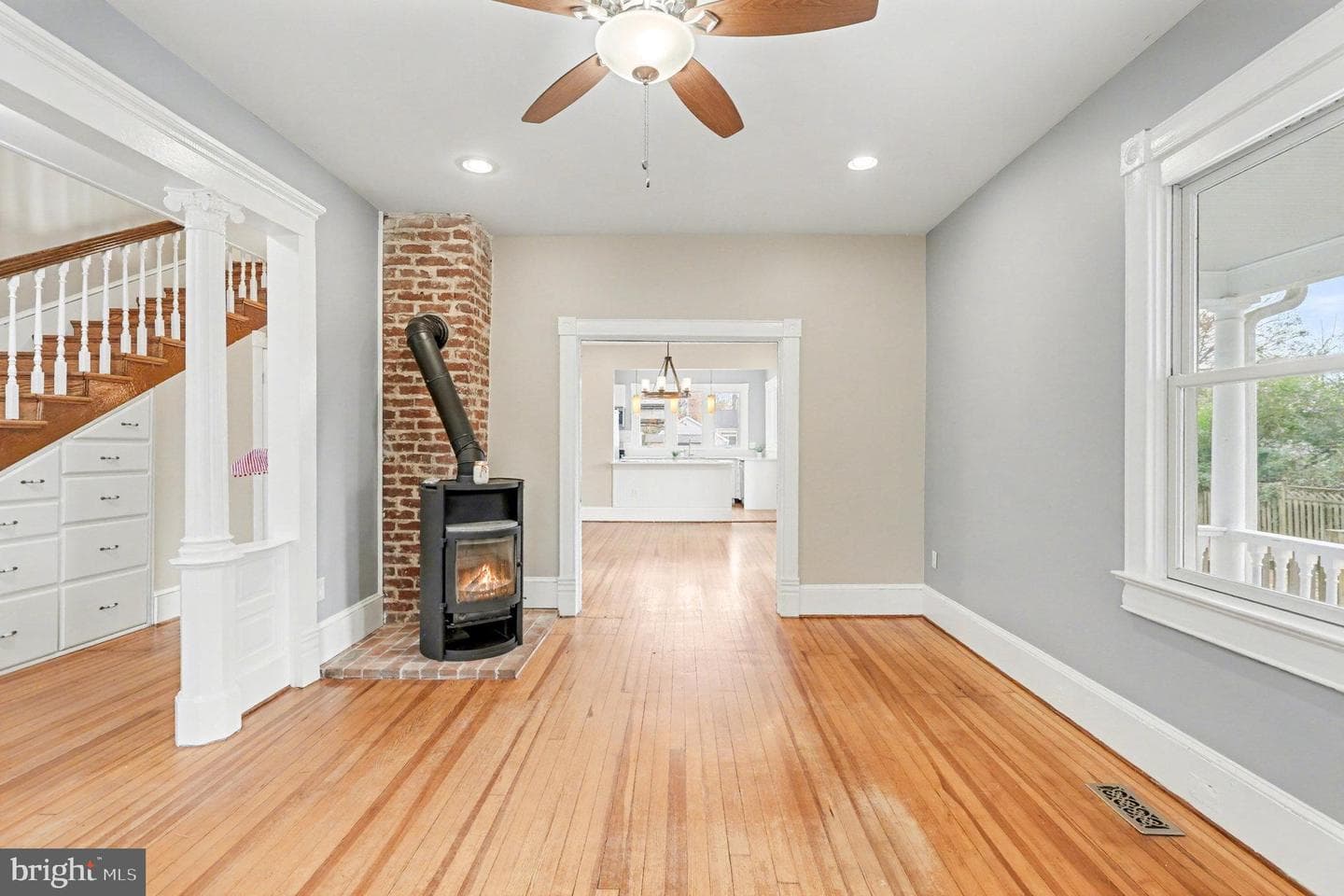 25 Indian Head Avenue photo 6