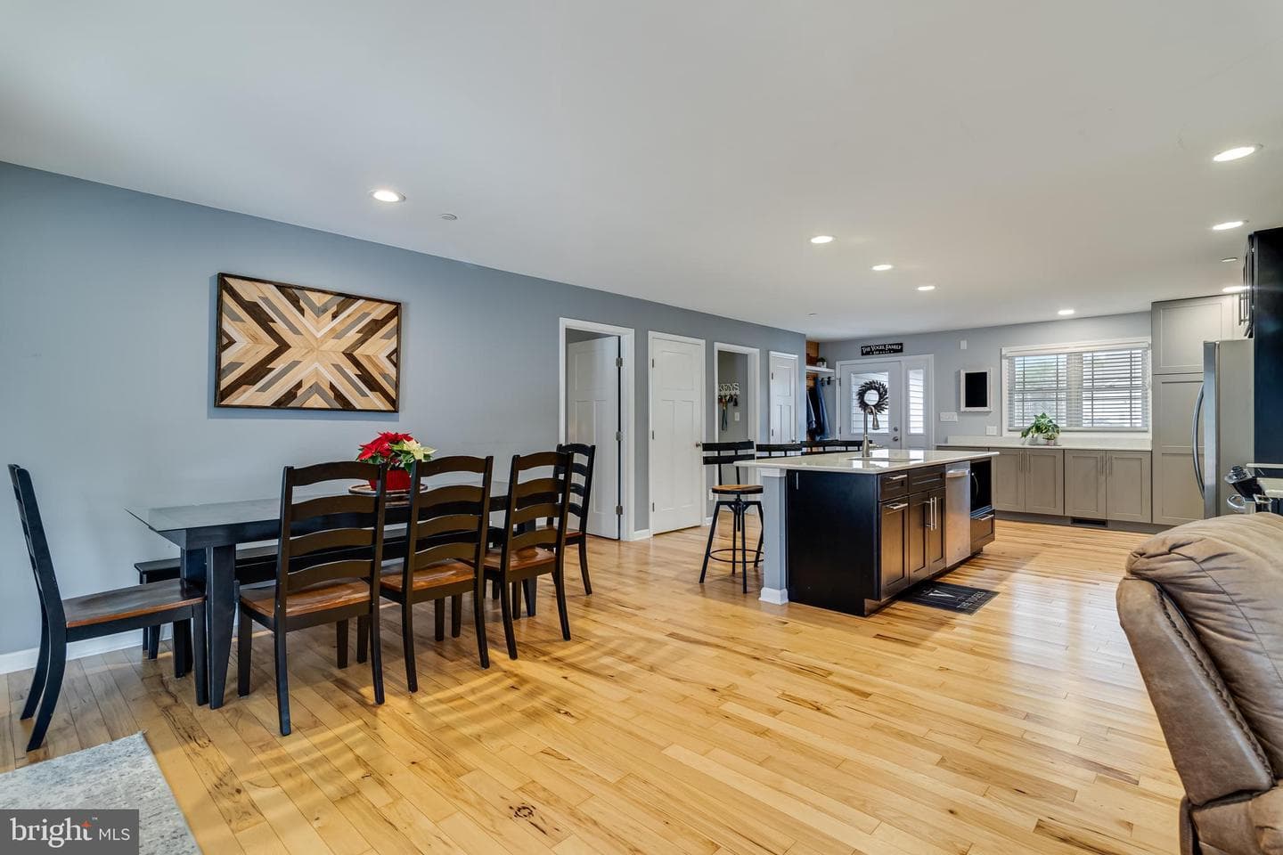 15464 Alex Street photo 16