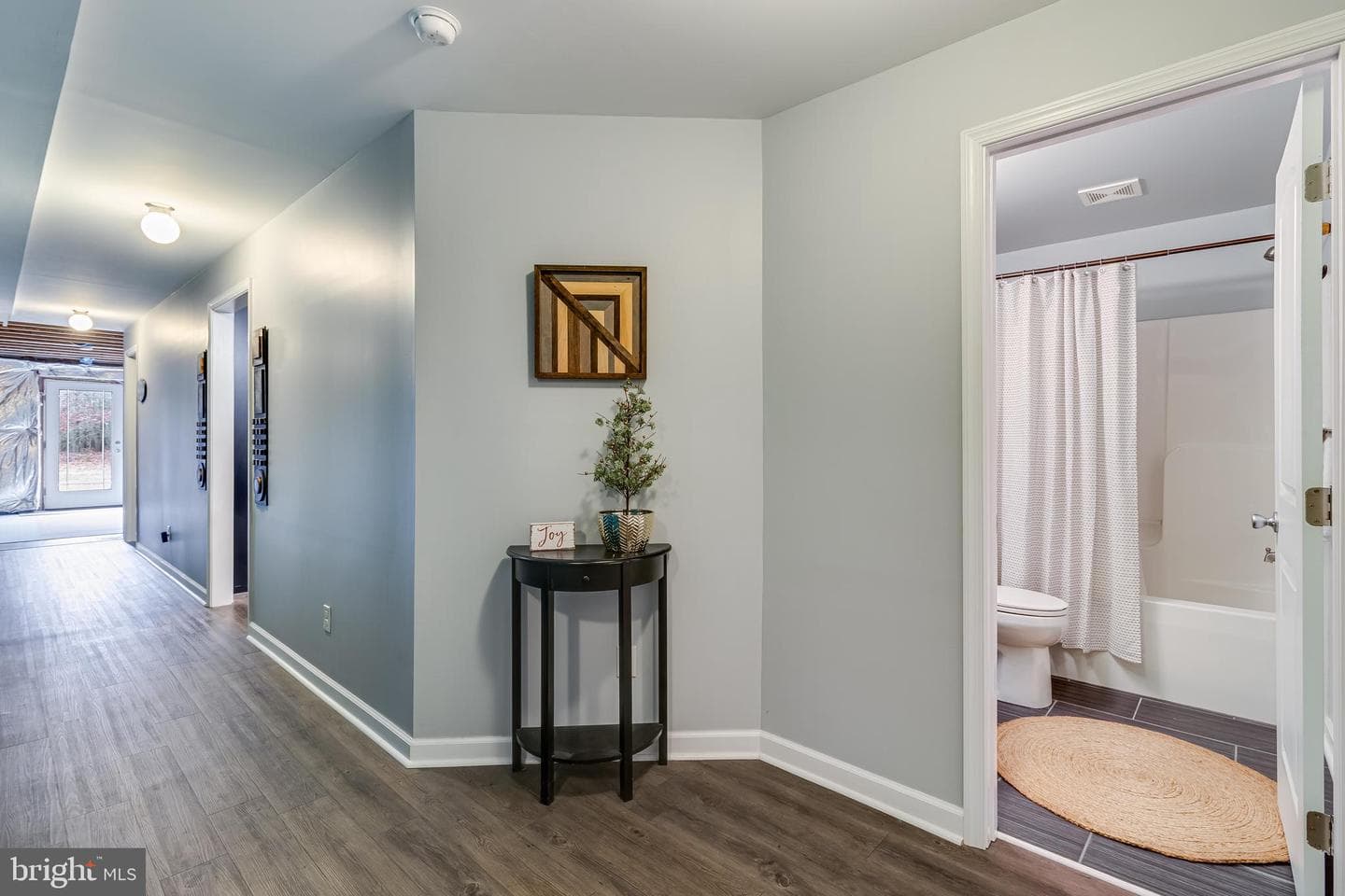 15464 Alex Street photo 31