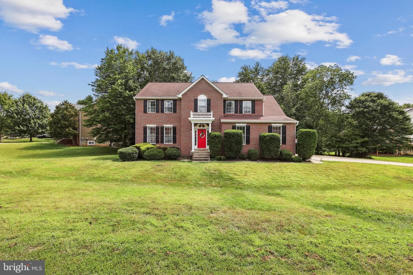 2404 Berry Thicket Court photo 2