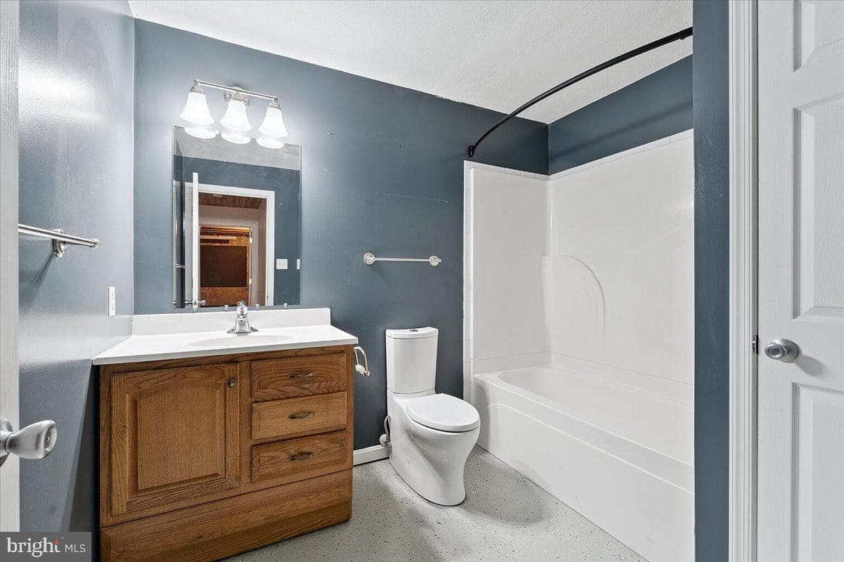 3264 Gossett Court photo 46