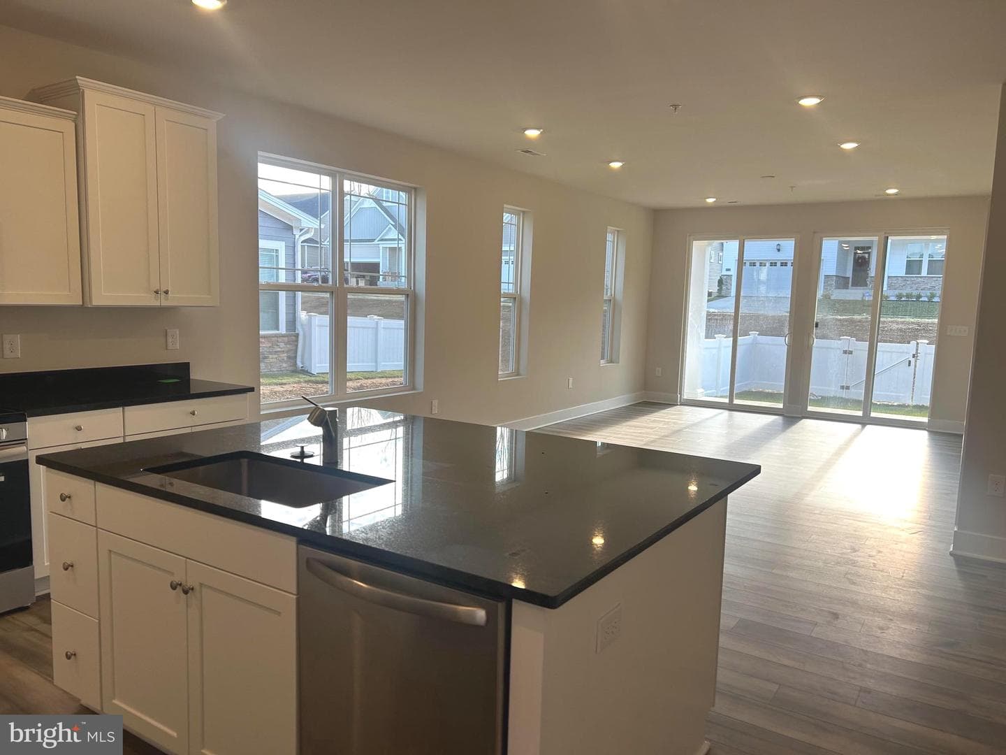 10619 Great Basin Pl photo 3
