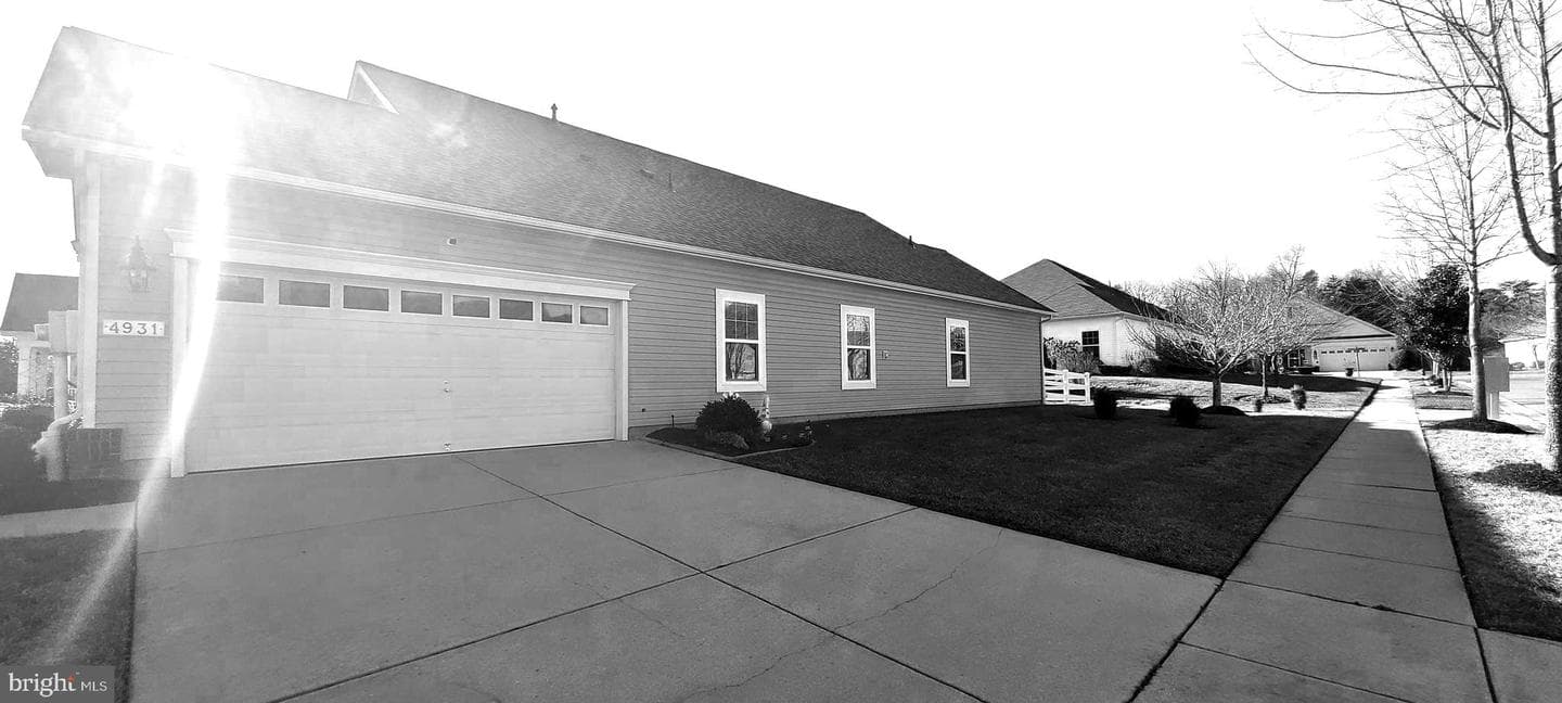 4931 Shoal Creek Lane photo 5