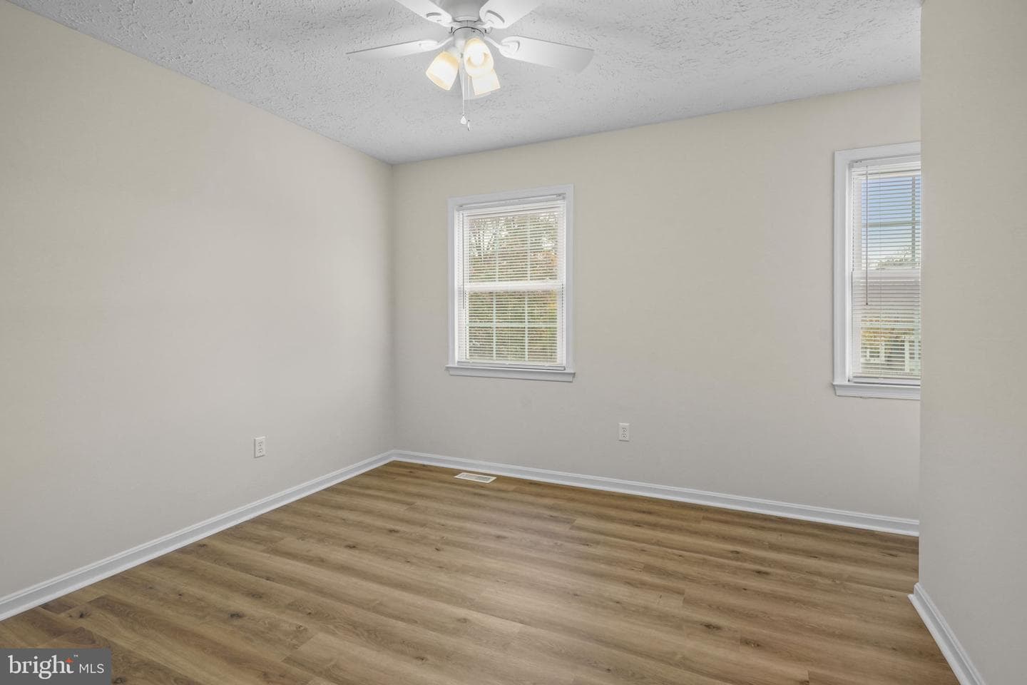 4130 Lancaster Circle photo 26