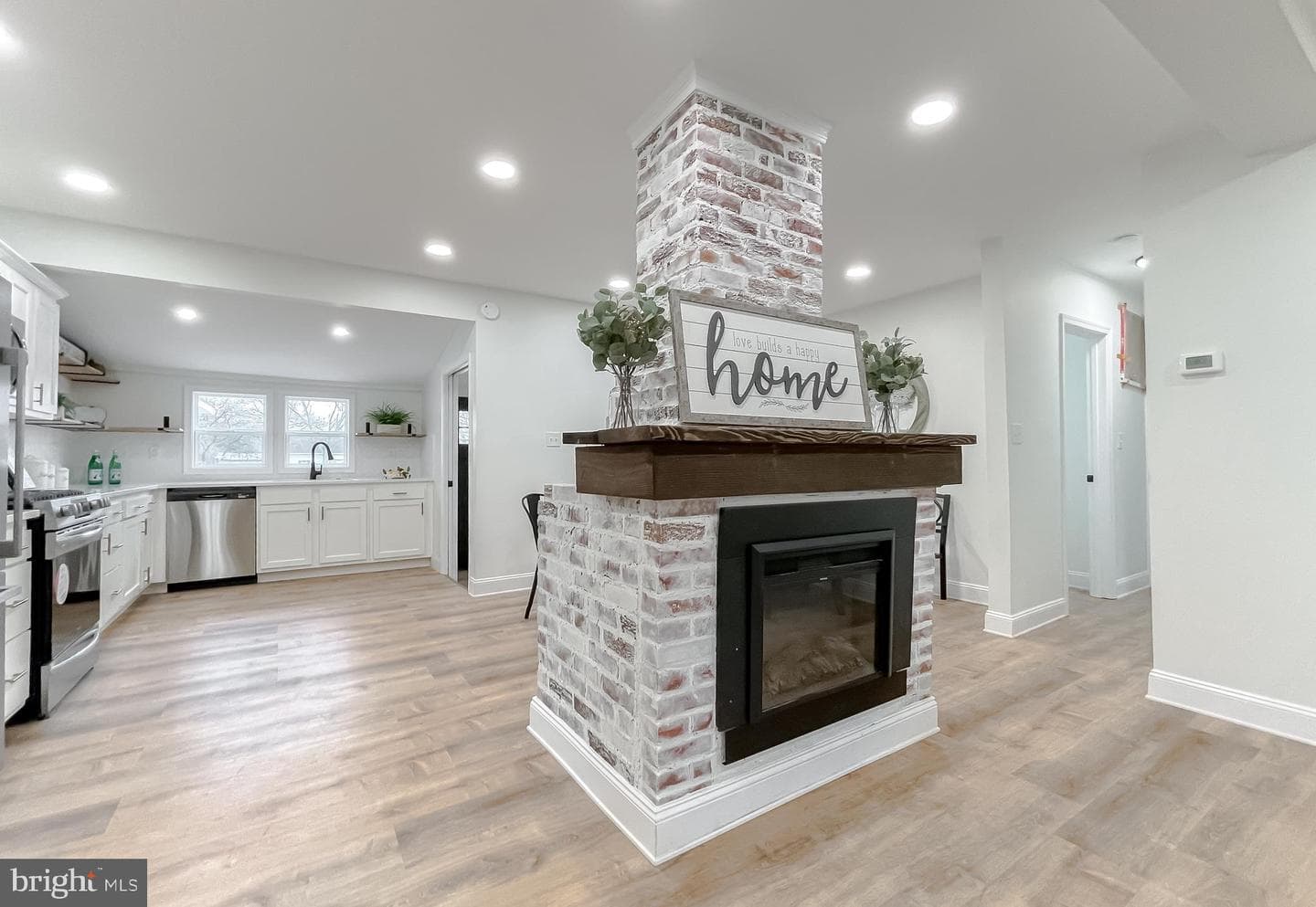 8285 Verne Place photo 4