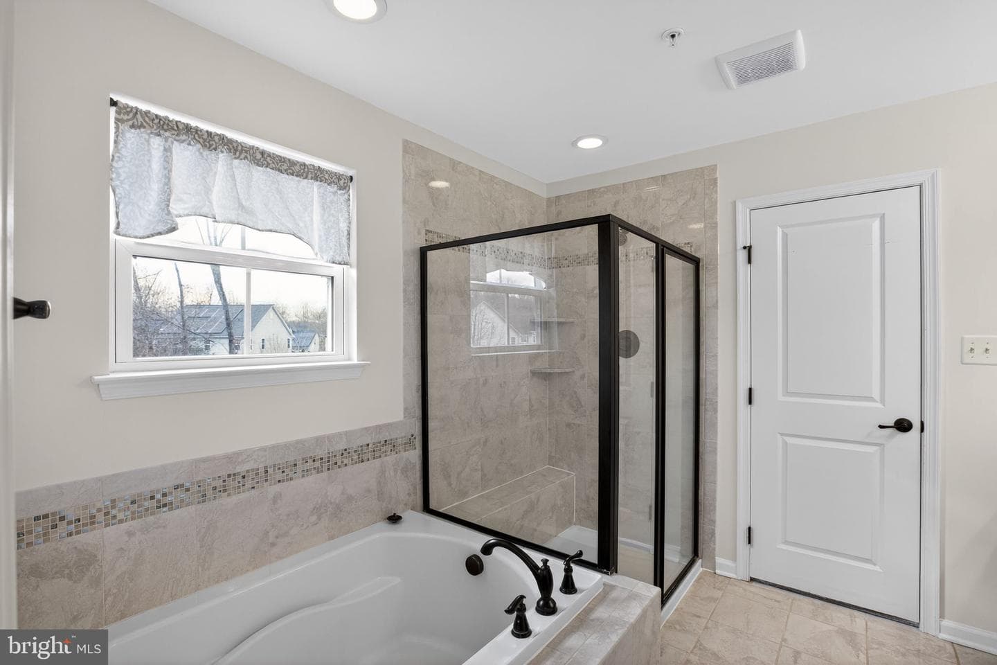 9273 Rock Lynn Circle photo 20
