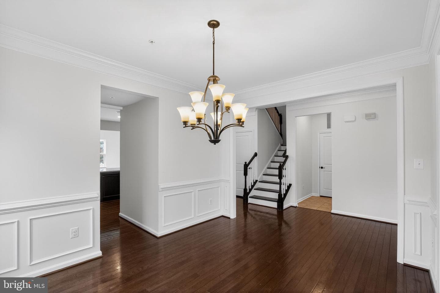 9273 Rock Lynn Circle photo 5