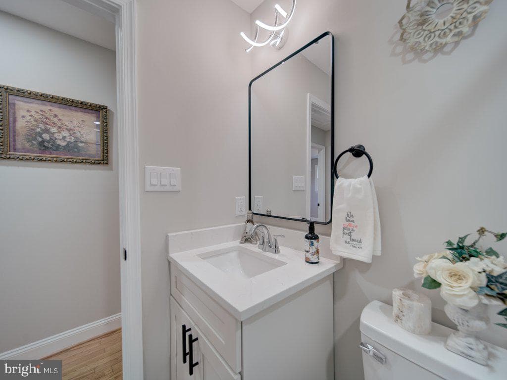 8305 Warren Drive photo 28