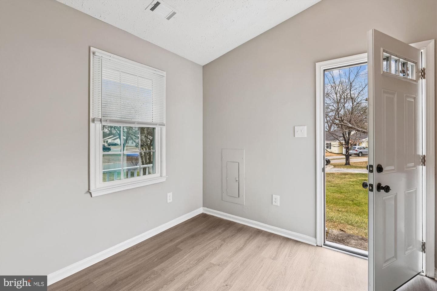 2293 Vine Hill Court photo 23