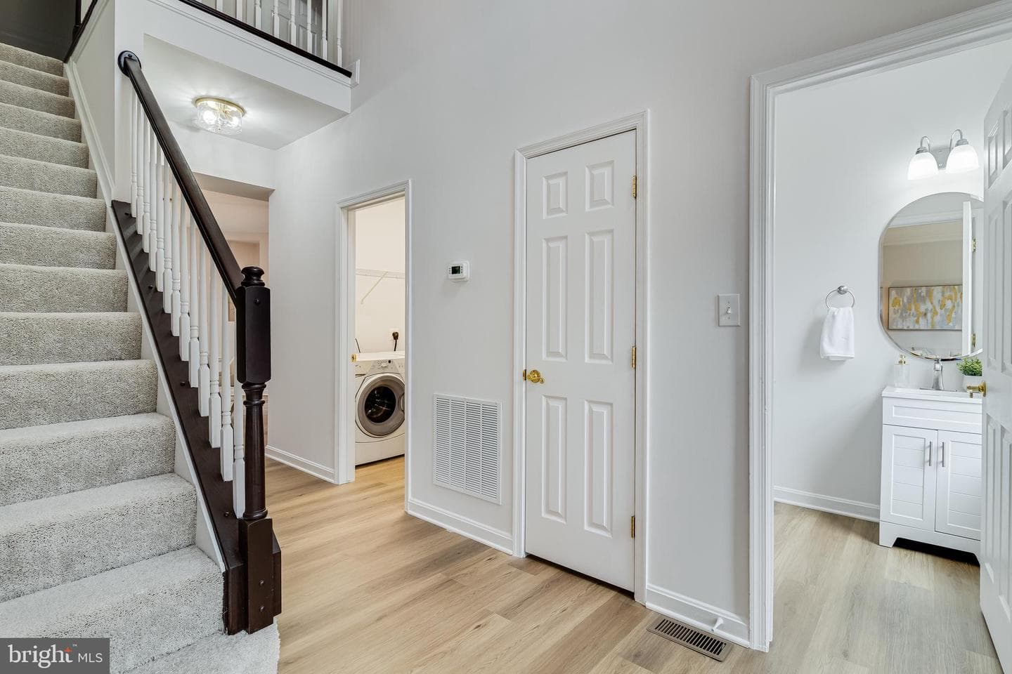 6485 Patuxent Woods Lane photo 4