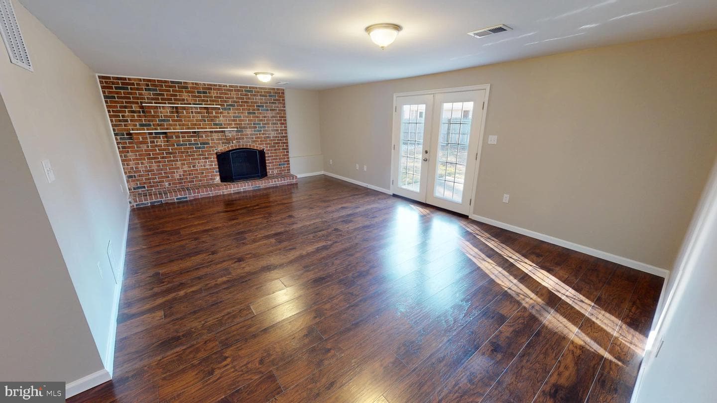 5014 Nicholas Road photo 31