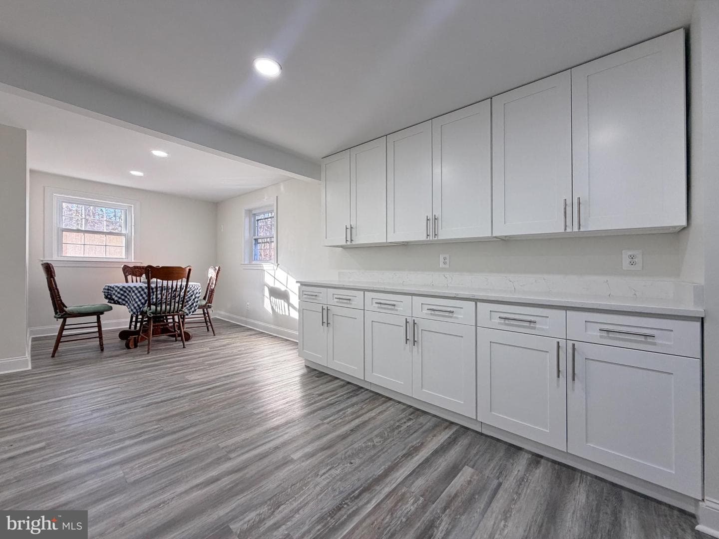 9350 Mathir Drive photo 32