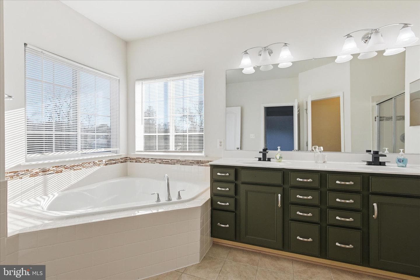 6423 Ocelot Street photo 31