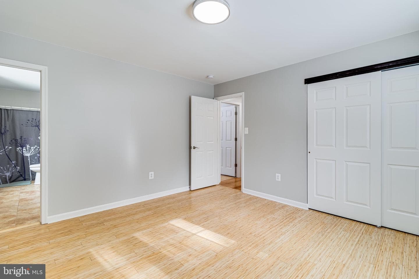 10817 Charles Street photo 14