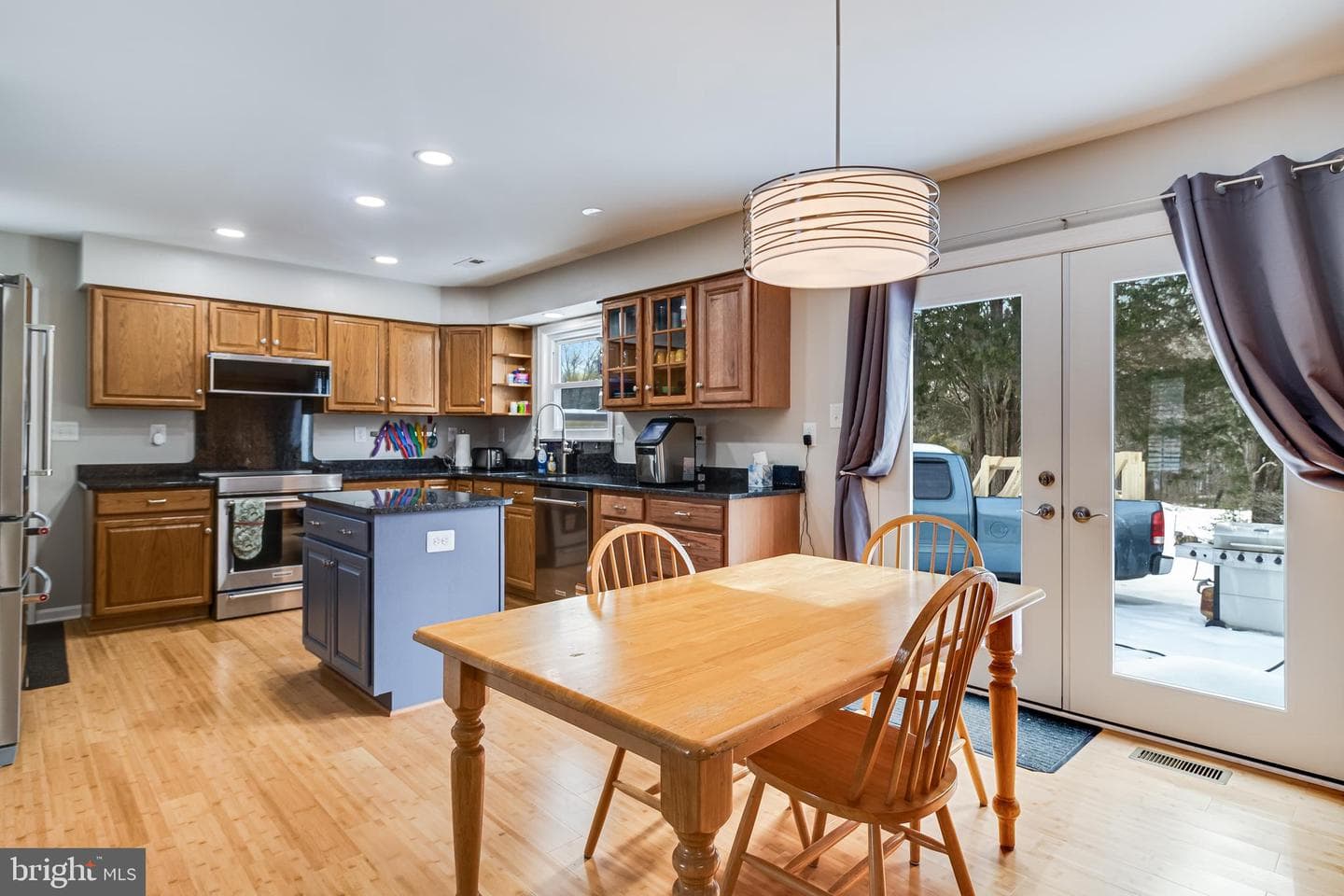 10817 Charles Street photo 5