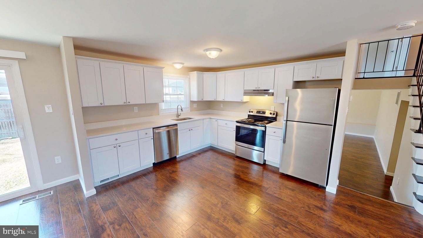 1616 Debra Drive photo 15