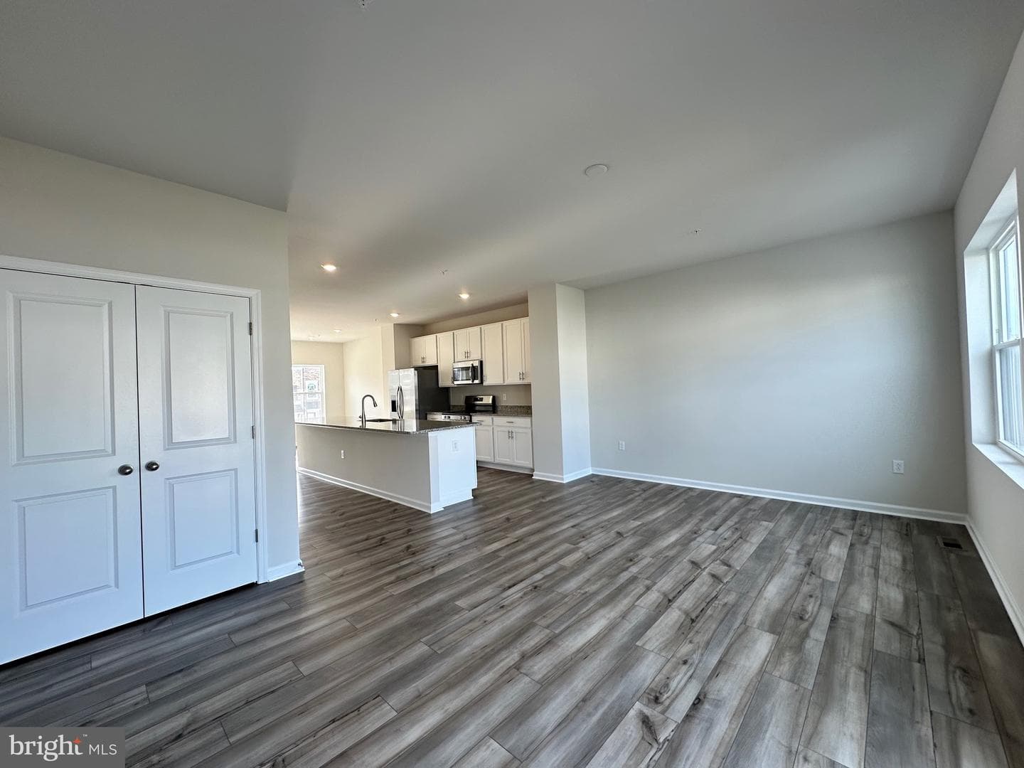 10971 Barnard Place photo 7